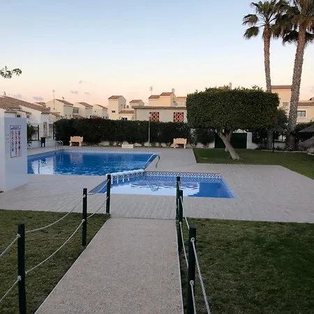 Alicante Life Puerto Marino Esterno foto